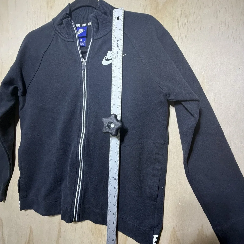 Nike Full Zip Jacket Mens Medium Black Athletic Track Sweatshirt Swoosh‎